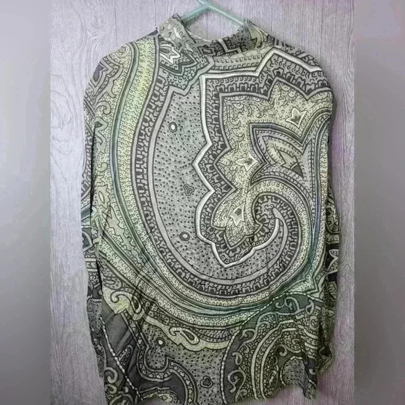 Linda Allard for Ellen Tracy long sleeve button-down silk blouse size 18. - Picture 4 of 5